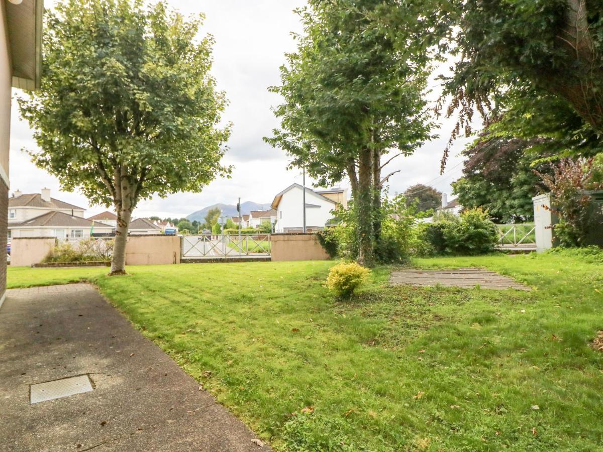 8 Scrahan Place Killarney Exterior photo